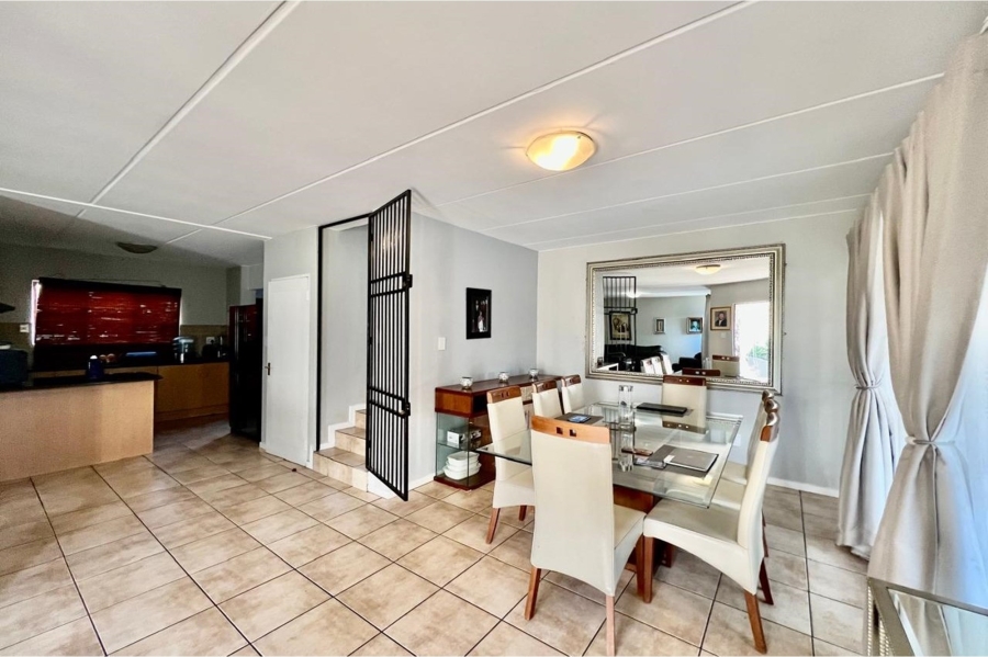 To Let 3 Bedroom Property for Rent in Bloubosrand Gauteng