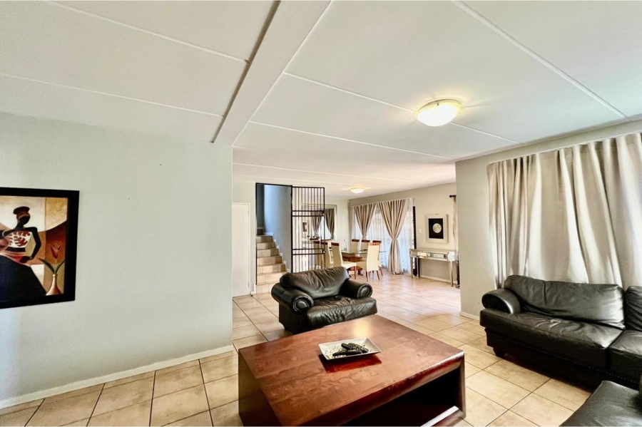 To Let 3 Bedroom Property for Rent in Bloubosrand Gauteng