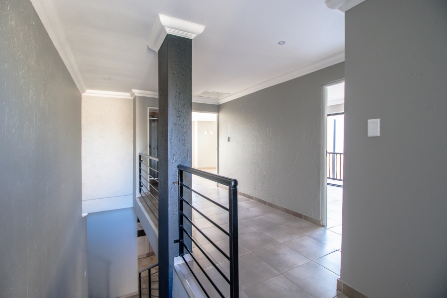 3 Bedroom Property for Sale in Terenure Gauteng