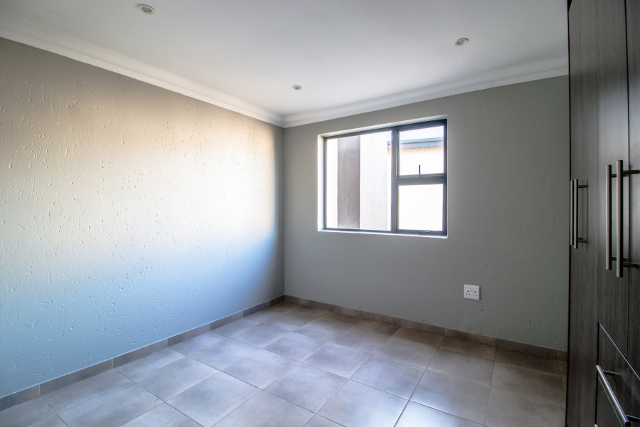 3 Bedroom Property for Sale in Terenure Gauteng