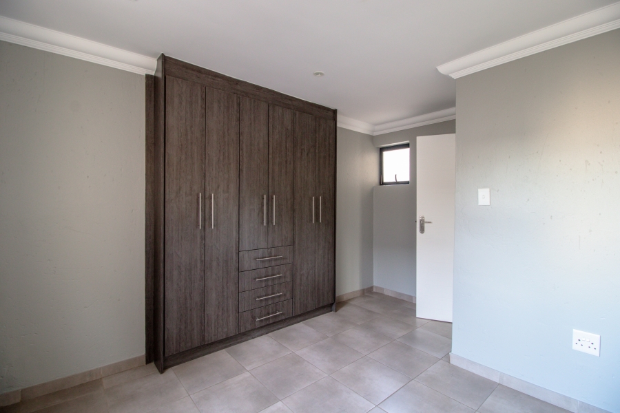 3 Bedroom Property for Sale in Terenure Gauteng