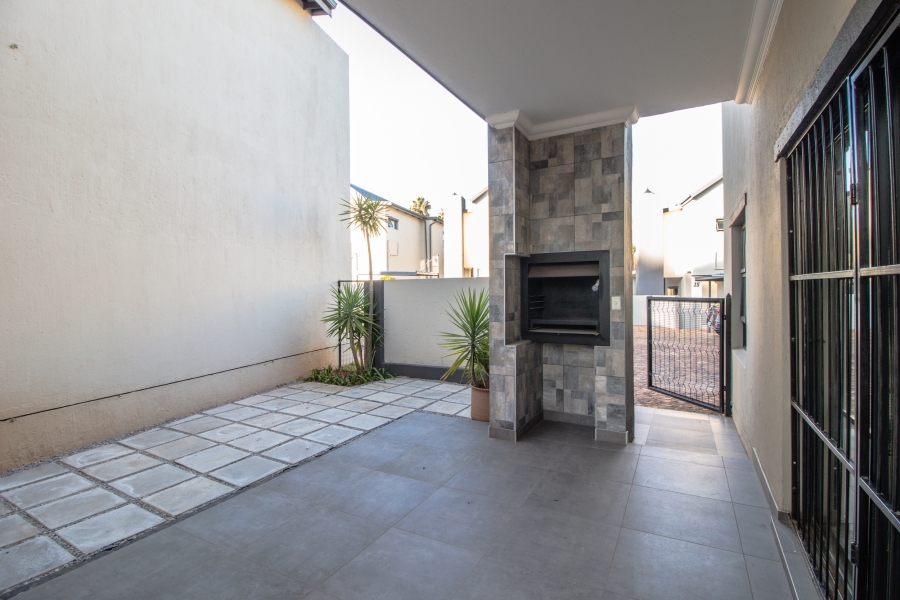 3 Bedroom Property for Sale in Terenure Gauteng