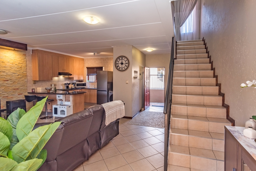 2 Bedroom Property for Sale in Noordheuwel Gauteng