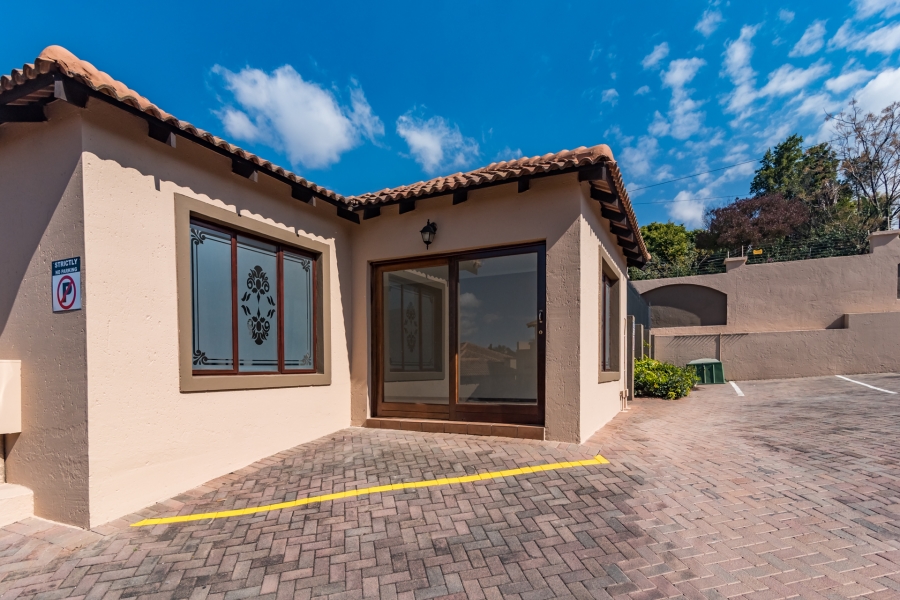 2 Bedroom Property for Sale in Noordheuwel Gauteng