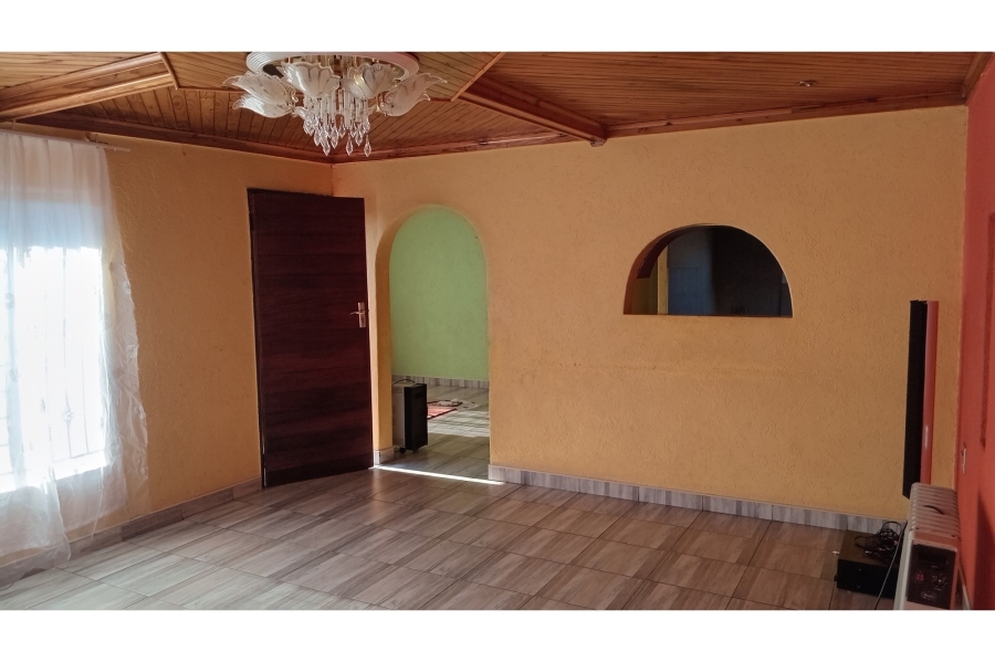 3 Bedroom Property for Sale in Protea Glen Gauteng