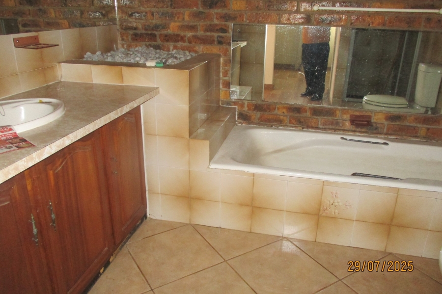 3 Bedroom Property for Sale in Pomona Gauteng