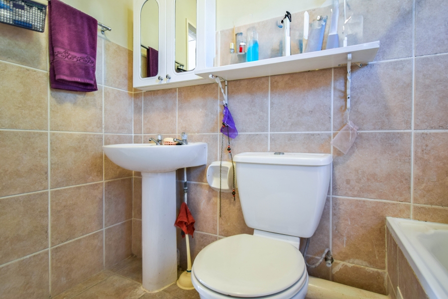 2 Bedroom Property for Sale in Sinoville Gauteng