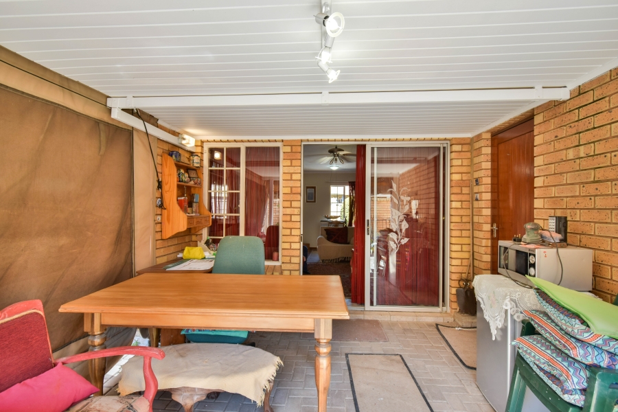 2 Bedroom Property for Sale in Sinoville Gauteng