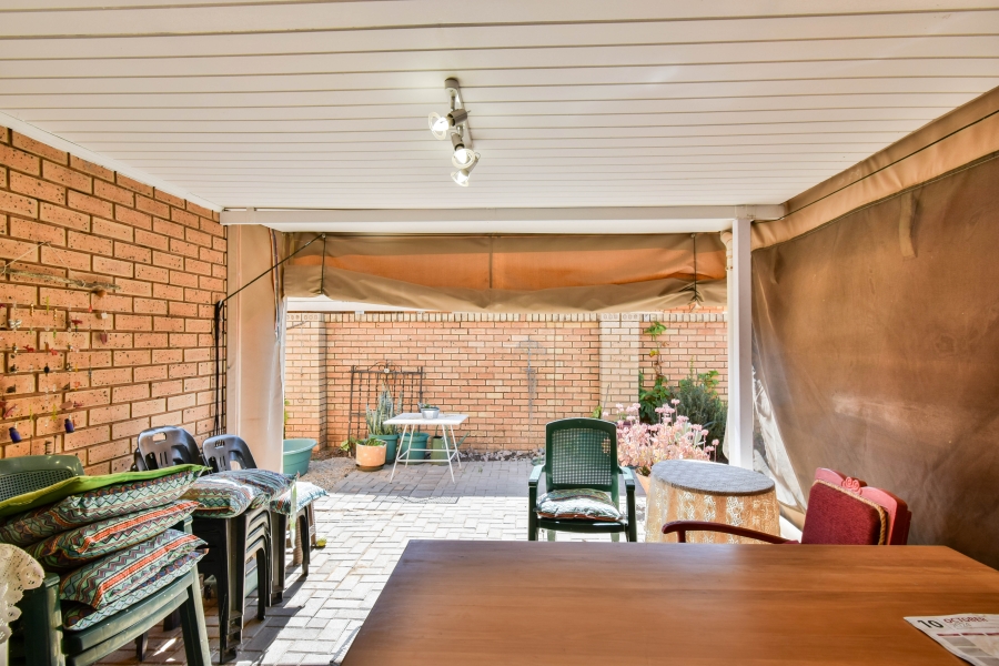 2 Bedroom Property for Sale in Sinoville Gauteng