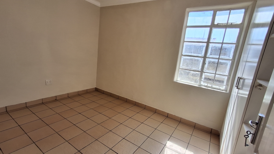 4 Bedroom Property for Sale in Booysens Gauteng