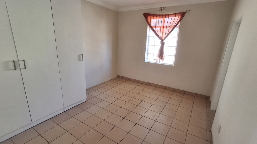 4 Bedroom Property for Sale in Booysens Gauteng