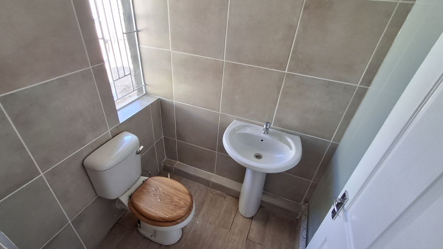 4 Bedroom Property for Sale in Booysens Gauteng