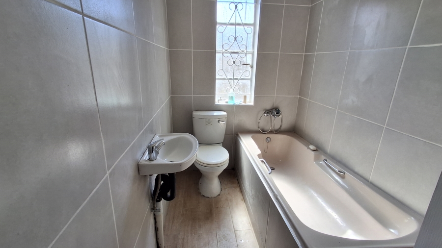 4 Bedroom Property for Sale in Booysens Gauteng
