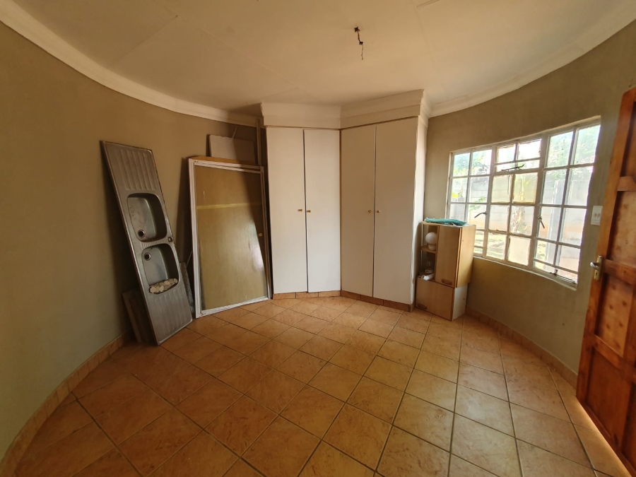 4 Bedroom Property for Sale in Booysens Gauteng