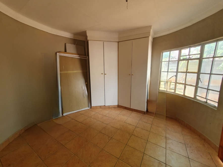 4 Bedroom Property for Sale in Booysens Gauteng