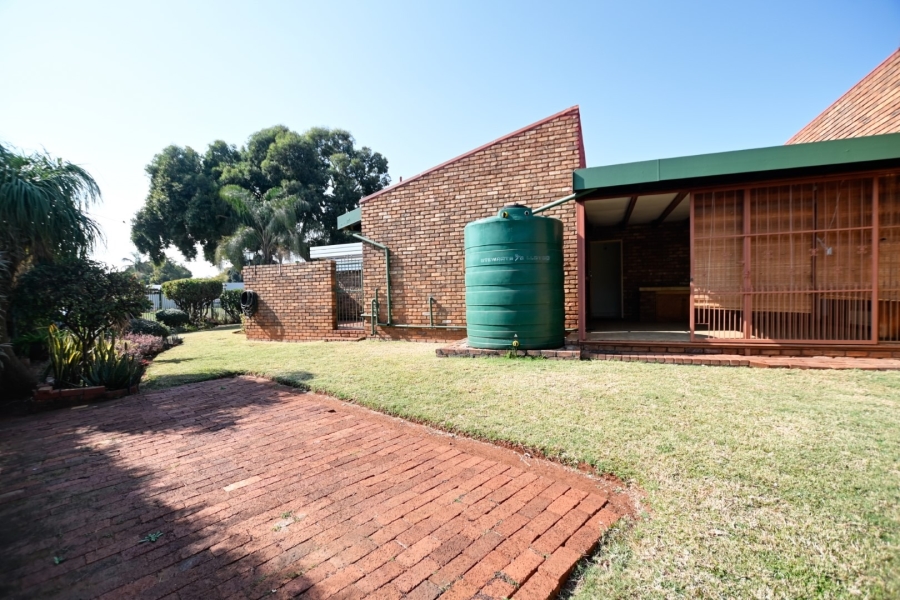 3 Bedroom Property for Sale in Wonderboom Gauteng