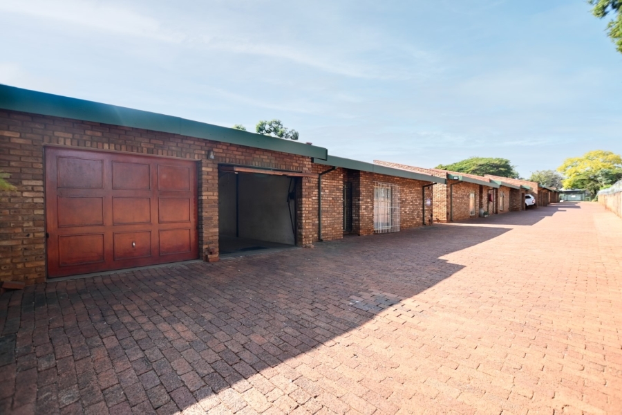 3 Bedroom Property for Sale in Wonderboom Gauteng