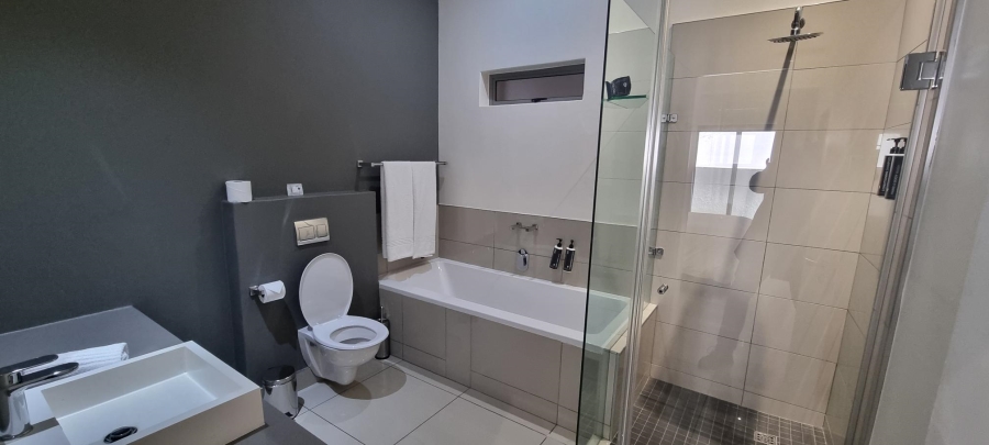 To Let 2 Bedroom Property for Rent in Rosebank Gauteng