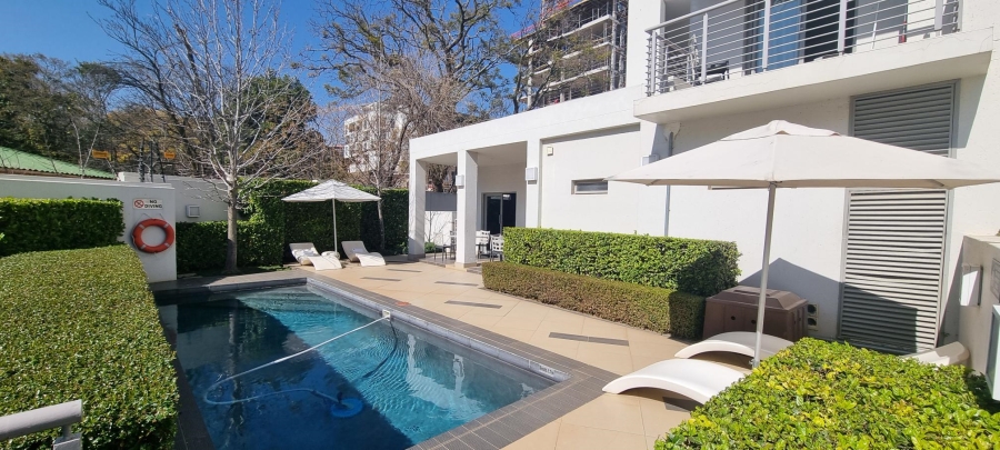 To Let 2 Bedroom Property for Rent in Rosebank Gauteng