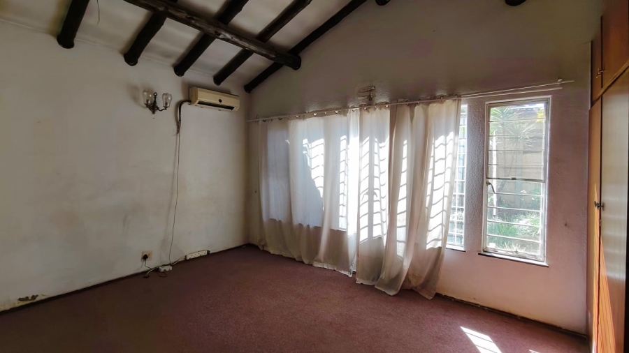 4 Bedroom Property for Sale in Dersley Gauteng