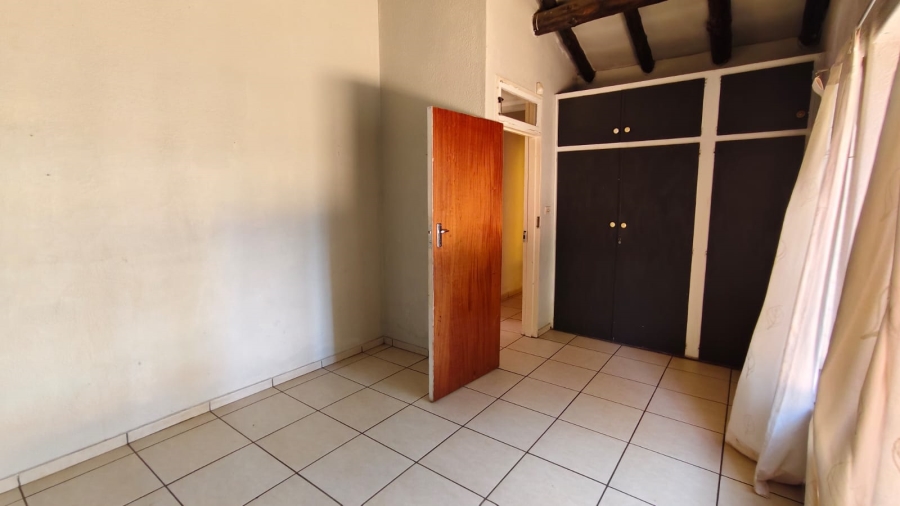 4 Bedroom Property for Sale in Dersley Gauteng