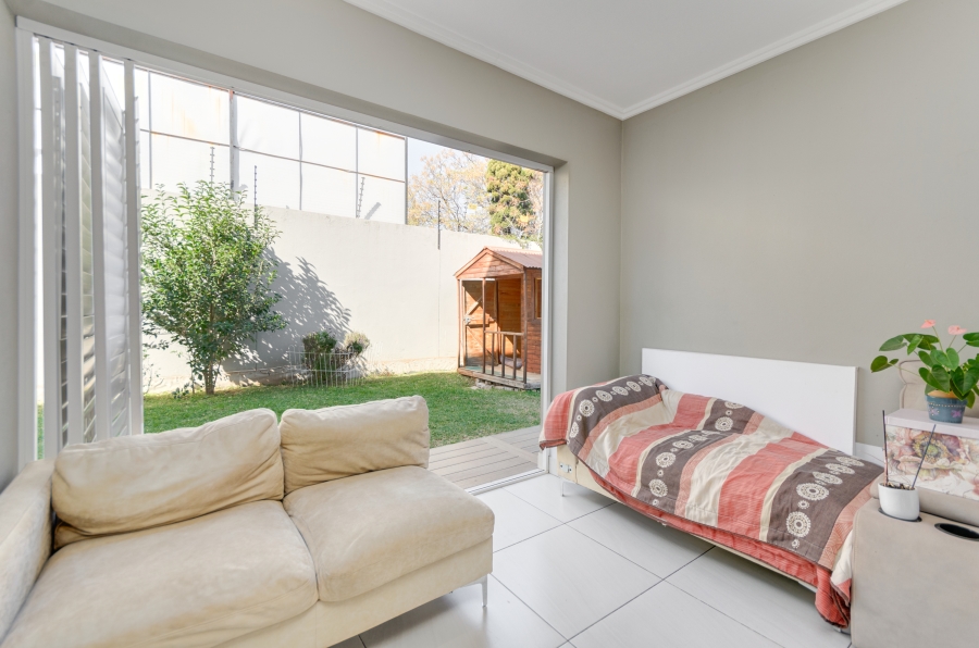 3 Bedroom Property for Sale in Bryanston Gauteng