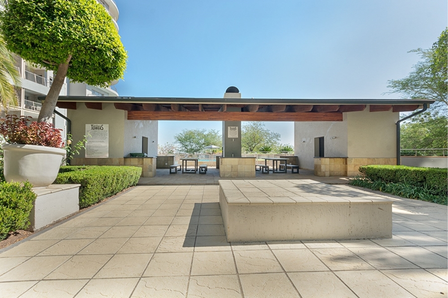 1 Bedroom Property for Sale in Sandton Central Gauteng