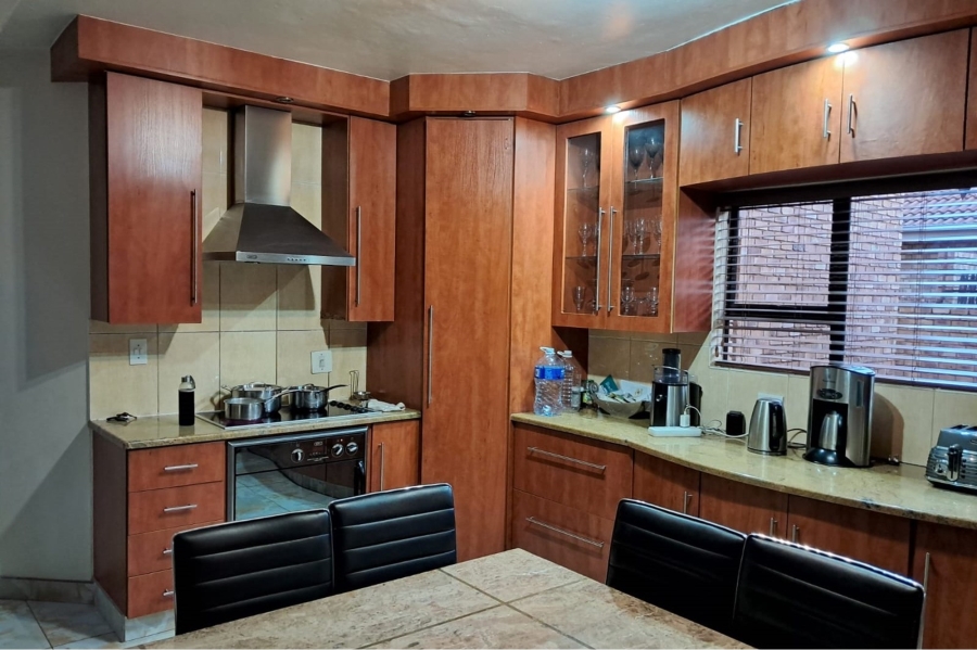 4 Bedroom Property for Sale in Montana Park Gauteng