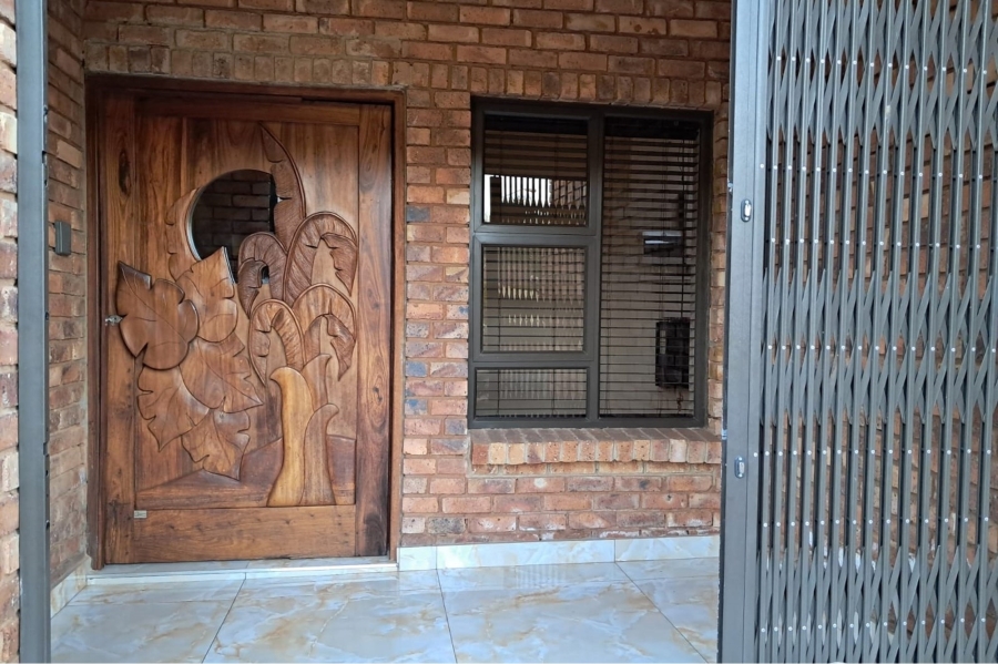 4 Bedroom Property for Sale in Montana Park Gauteng