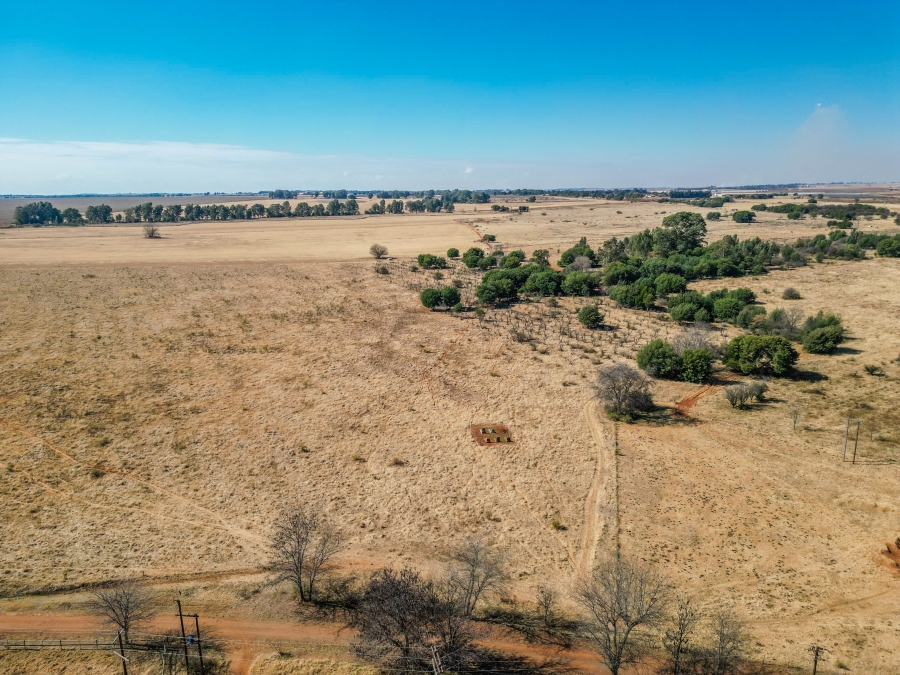 4 Bedroom Property for Sale in Elandsfontein AH Gauteng