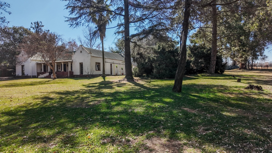 4 Bedroom Property for Sale in Elandsfontein AH Gauteng