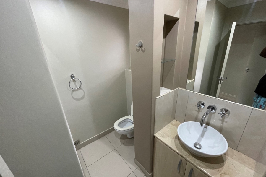 To Let 2 Bedroom Property for Rent in Sandton Central Gauteng