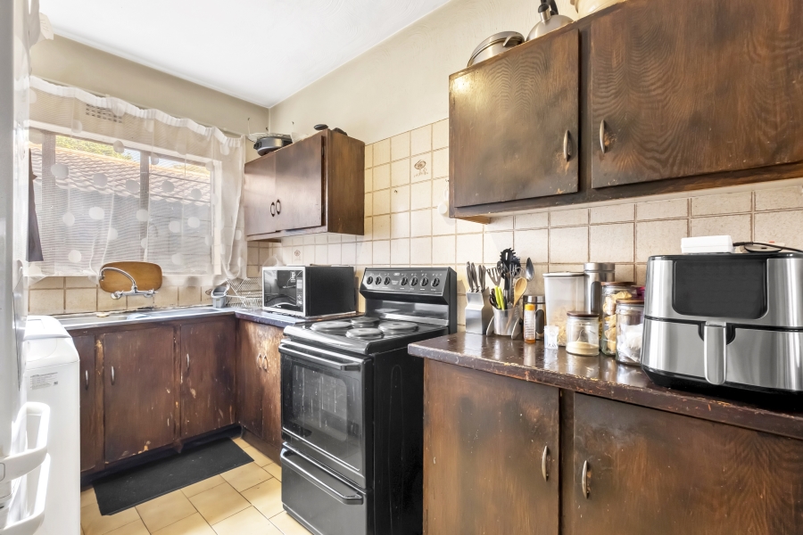 2 Bedroom Property for Sale in Windsor East Gauteng