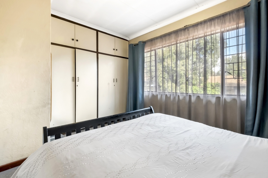 2 Bedroom Property for Sale in Windsor East Gauteng