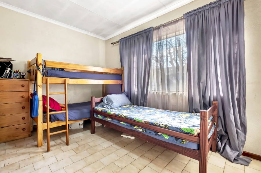 2 Bedroom Property for Sale in Windsor East Gauteng