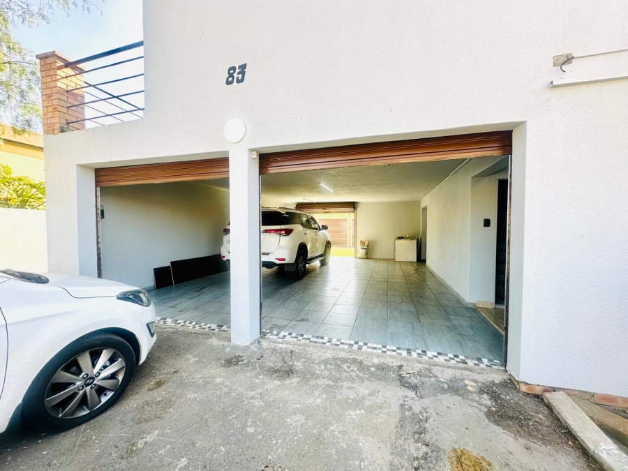5 Bedroom Property for Sale in Albertsdal Gauteng