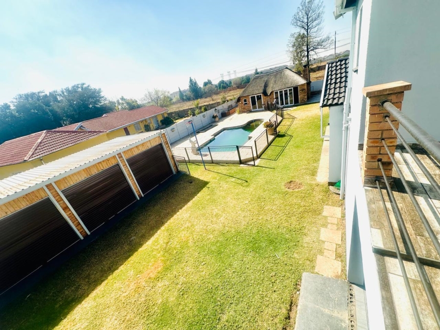 5 Bedroom Property for Sale in Albertsdal Gauteng