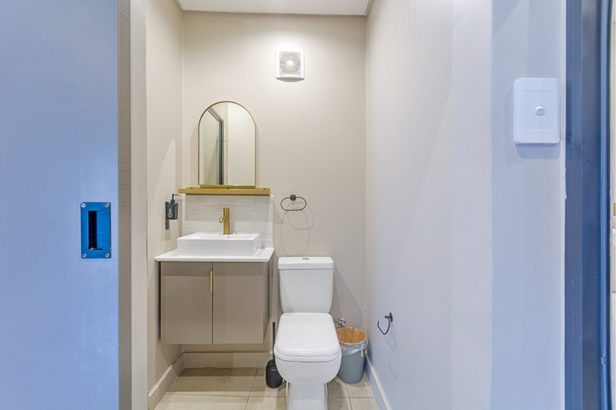To Let 1 Bedroom Property for Rent in Sandton Central Gauteng