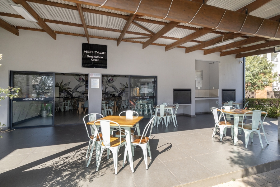 3 Bedroom Property for Sale in Greenstone Crest Gauteng