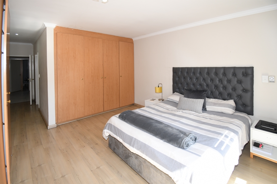 2 Bedroom Property for Sale in Morningside Gauteng