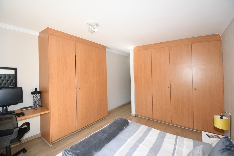 2 Bedroom Property for Sale in Morningside Gauteng