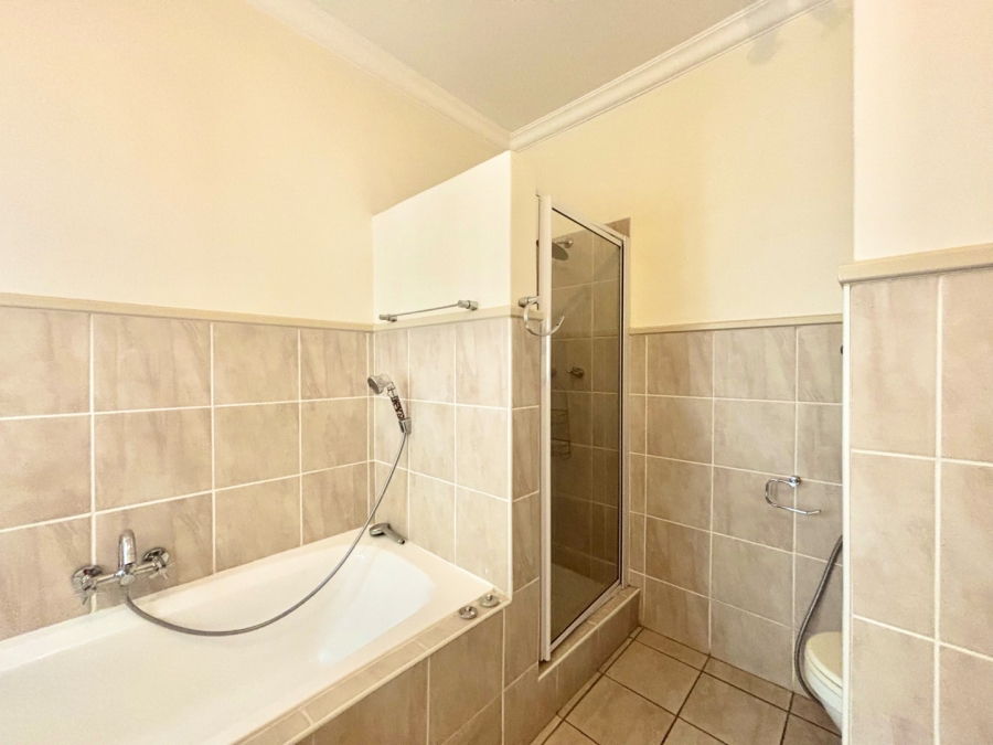 To Let 2 Bedroom Property for Rent in Morningside Gauteng