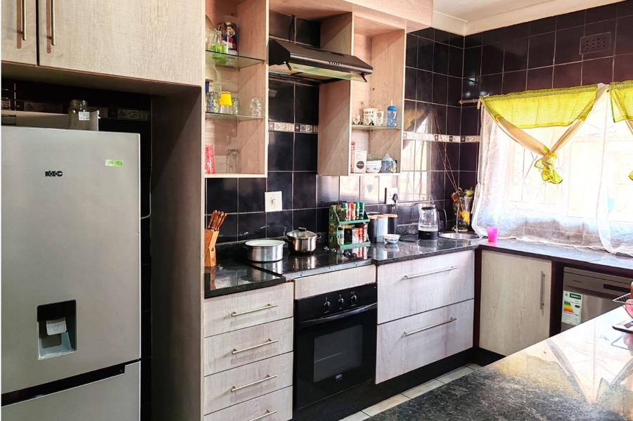 4 Bedroom Property for Sale in Homelands Gauteng