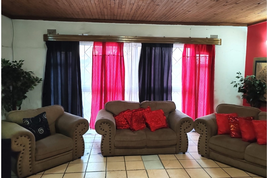 4 Bedroom Property for Sale in Homelands Gauteng