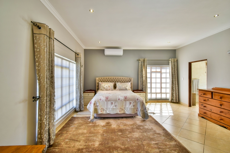 3 Bedroom Property for Sale in Pebble Rock Golf Village Gauteng