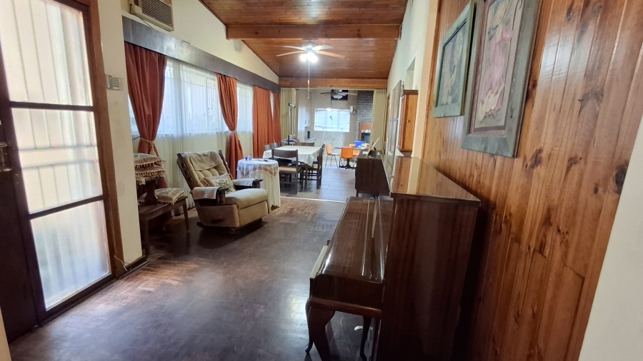 4 Bedroom Property for Sale in Sinoville Gauteng