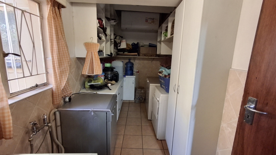 4 Bedroom Property for Sale in Sinoville Gauteng