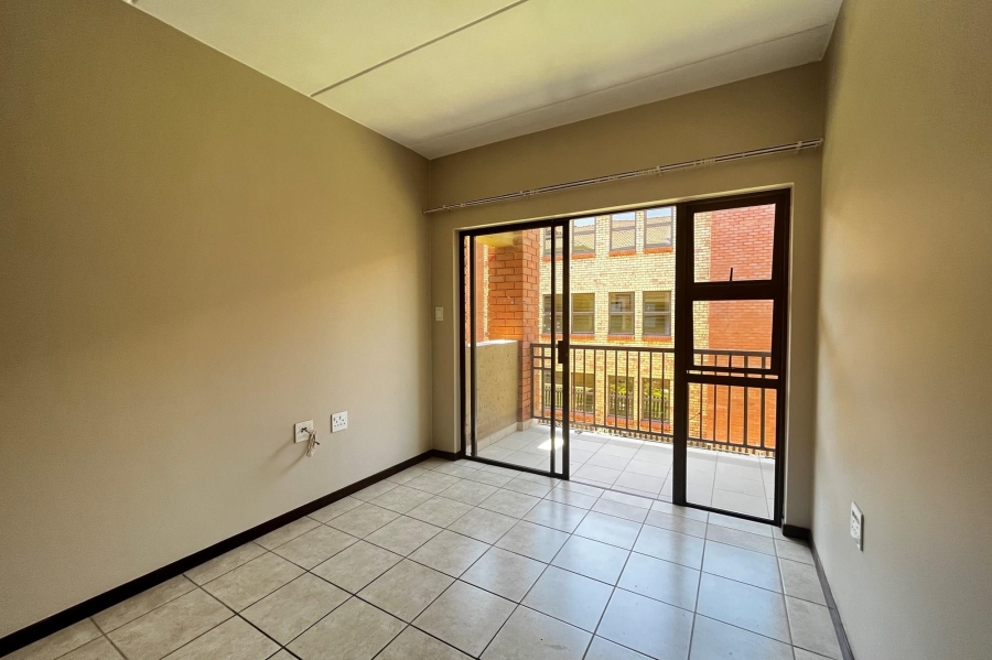 1 Bedroom Property for Sale in Olivedale Gauteng