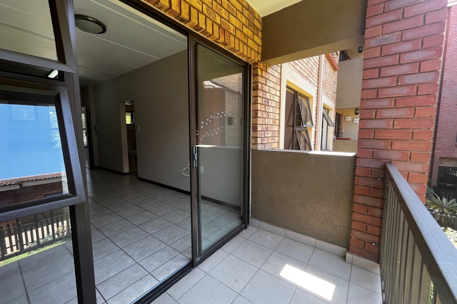 1 Bedroom Property for Sale in Olivedale Gauteng