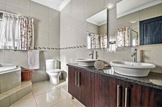 4 Bedroom Property for Sale in Montana Tuine Gauteng